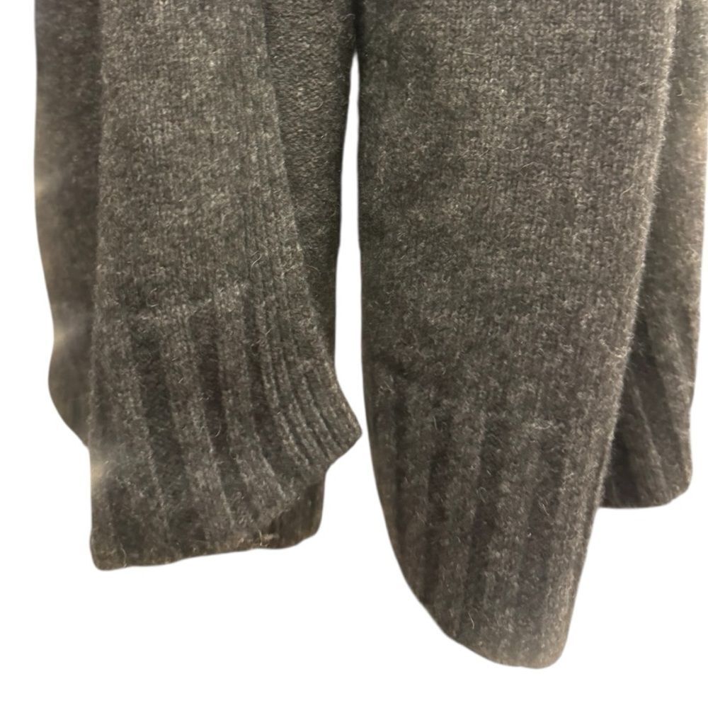 Céline Charcoal Gray Wool & Yak Blend Wrap Shawl Scarf with Ribbed Edges Auth - Picture 6 of 11